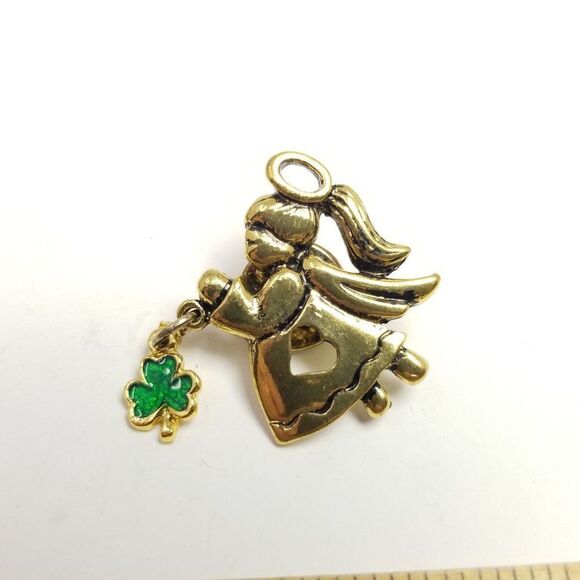 Vintage Angel with Shamrock Charm Lapel Pin Brooch, Gold Tone Green Enamel - Picture 1 of 5